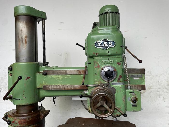 Gebruikt MAS VR2 Radiaalboormachine