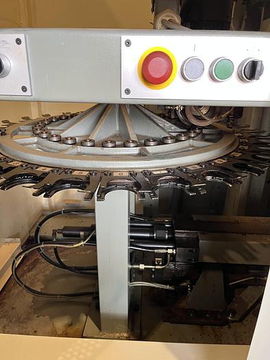 Gebruikt 1996 Deckel Maho DMC 100 V