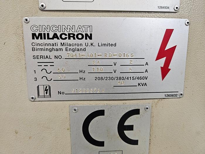 Gebruikt Cincinnati Milacron Lancer 1250