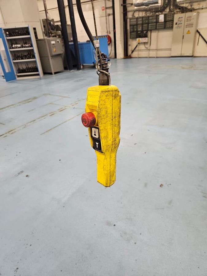 Gebruikt Zwenk kolom Yale 500 Kg 0.5 Ton