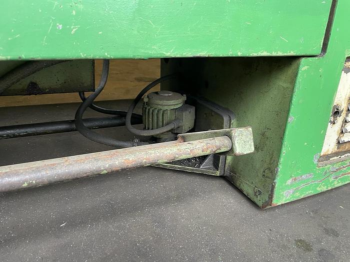 Gebruikt H. Ernault Somua Cholet 435 draaibank