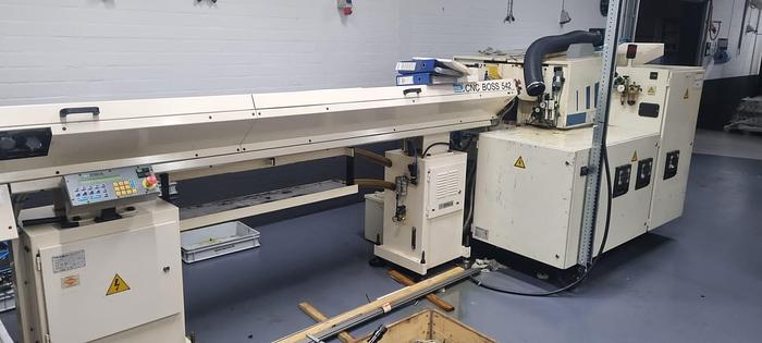 Gebruikt 1995 Manurhin KMX 326