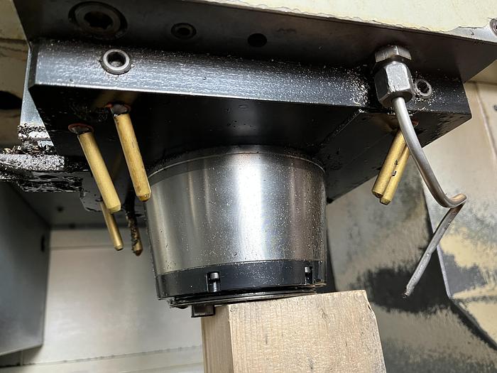 Gebruikt 1996 Deckel Maho DMC 100 V