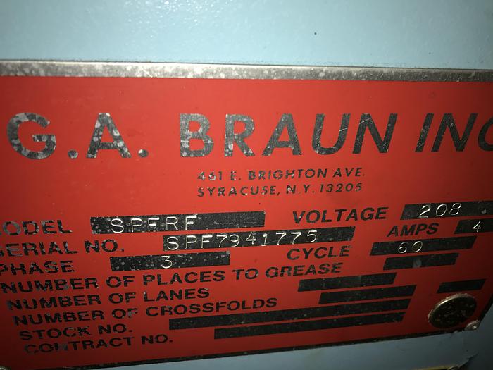 Used 1994 BRAUN SMALL PIECE/TOWEL FOLDER