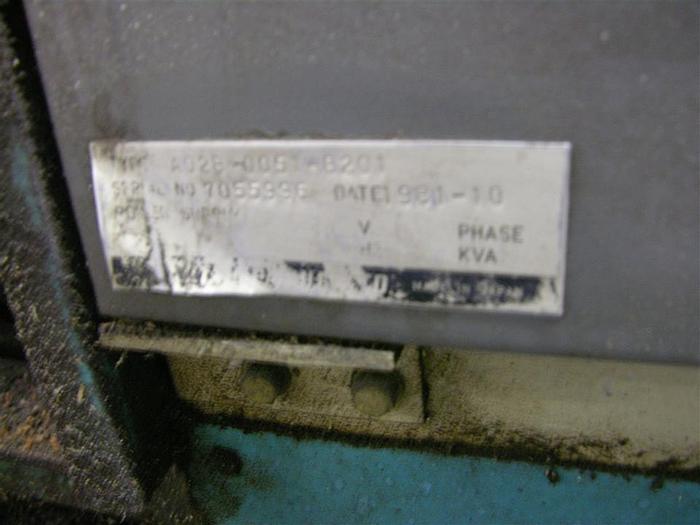 Used 1981 Mazak Powercenter V10N