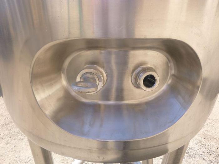 Used Tank, 79 Gallon, 316 Stainless Steel, Jacketed, 50 PSI, Fermenter, B #L744279