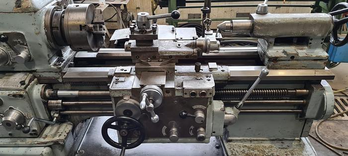 Używane Tokarka SN 400x700