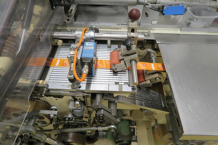 Usado OTTO HANSEL CHOCOLATE NEAPOLITAN WRAPPING MACHINE