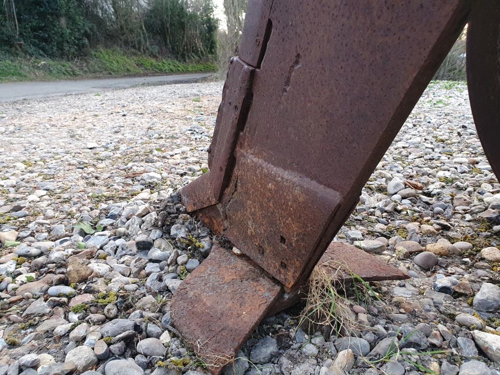 Used Taylor-Gent Twin Leg Flat-Lift Subsoiler