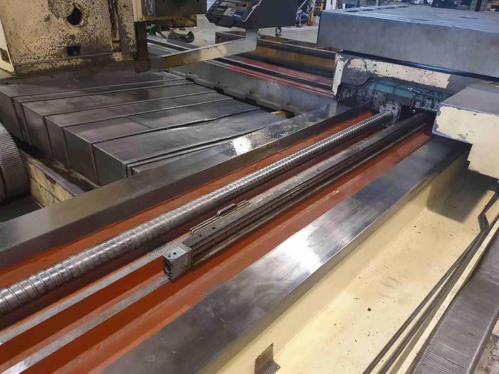 Usato ALESATRICE A “T” CASTEL GREEN 1 TA CNC