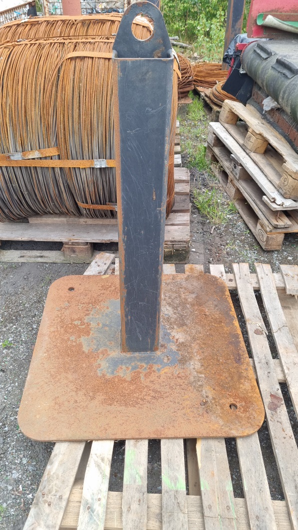 Used Paal Likon 275 D, Presskraft 80 t, Baujahr 2002 mit Trichter und Drahtzugstation