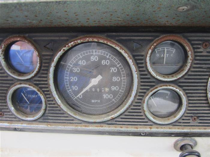 Used 1972 Ford Pump Hoist 15T Rig