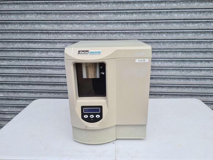 Used Parker Balston H2PEM-165 Hydrogen Generator