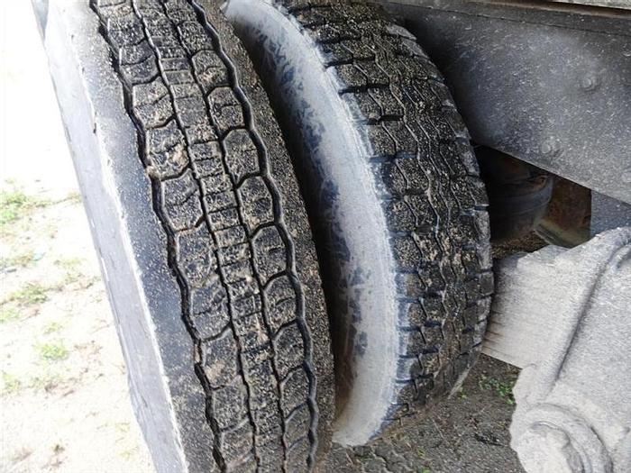 Used 1988 Mack RD688S Water Truck