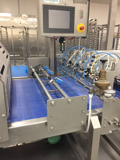 Used 2006 Tromp Croissant Line