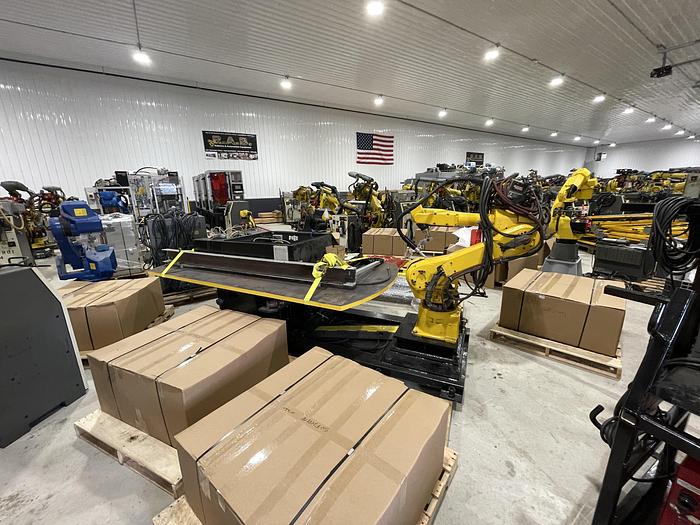 Used FANUC FANUC ARC MATE 120iB MIG WELDING CELL WITH LINCOLN 455M AND INDEX TABLE 5' X 8' RJ3iB CONTROL