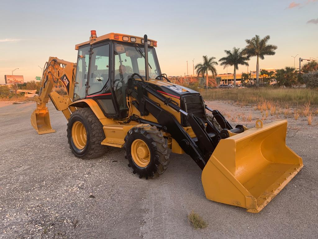 Used 2004 CATERPILLAR 420D IT