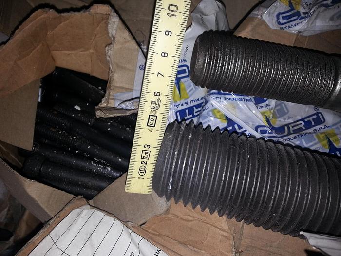 Usato Stock Bulloneria in acciaio