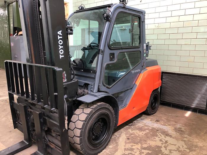 Used 2014 Toyota 8FG45U