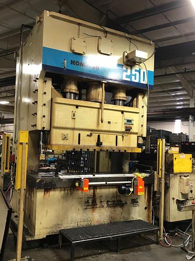 275 ton Komatsu 2pt. Gap Frame Press OBW250-3