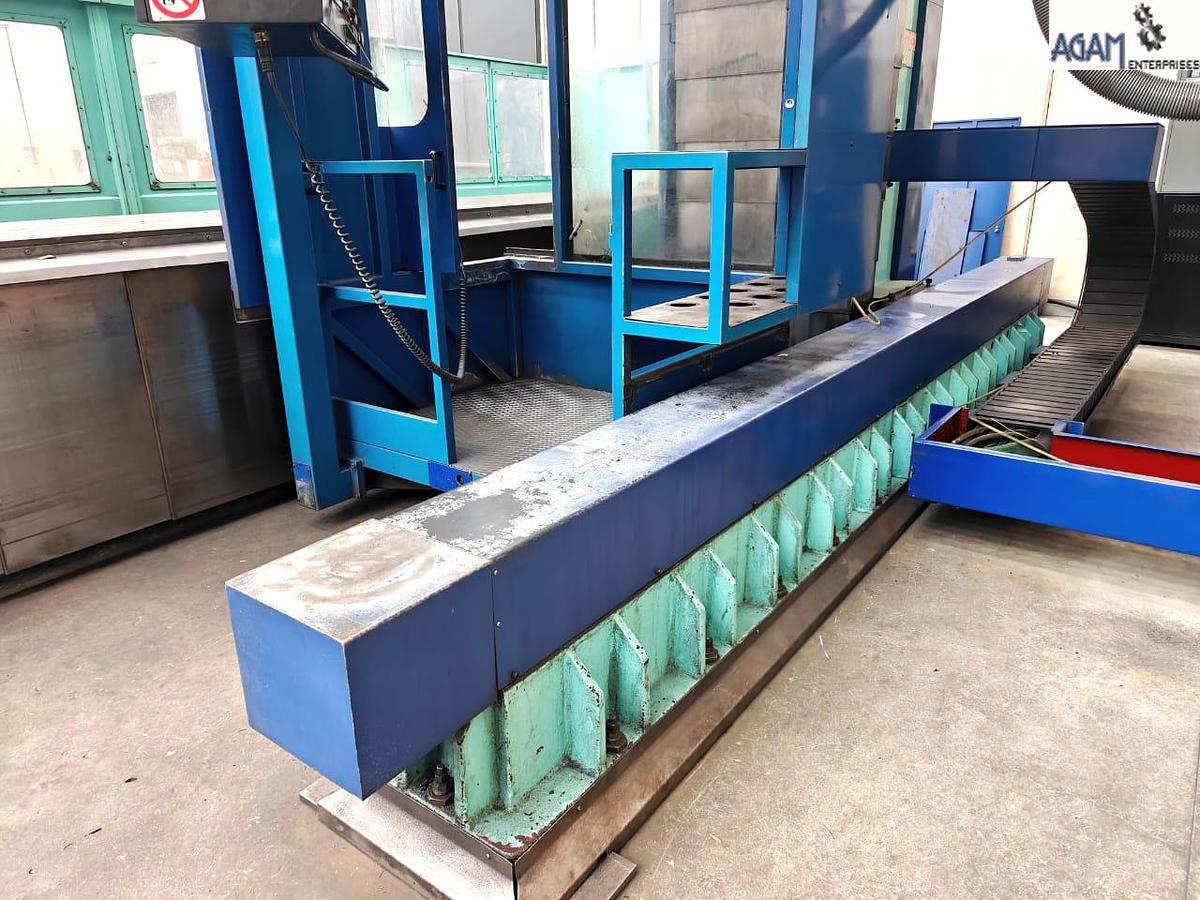Used SACHMAN MX1000 CNC BED MILLING MACHINE
