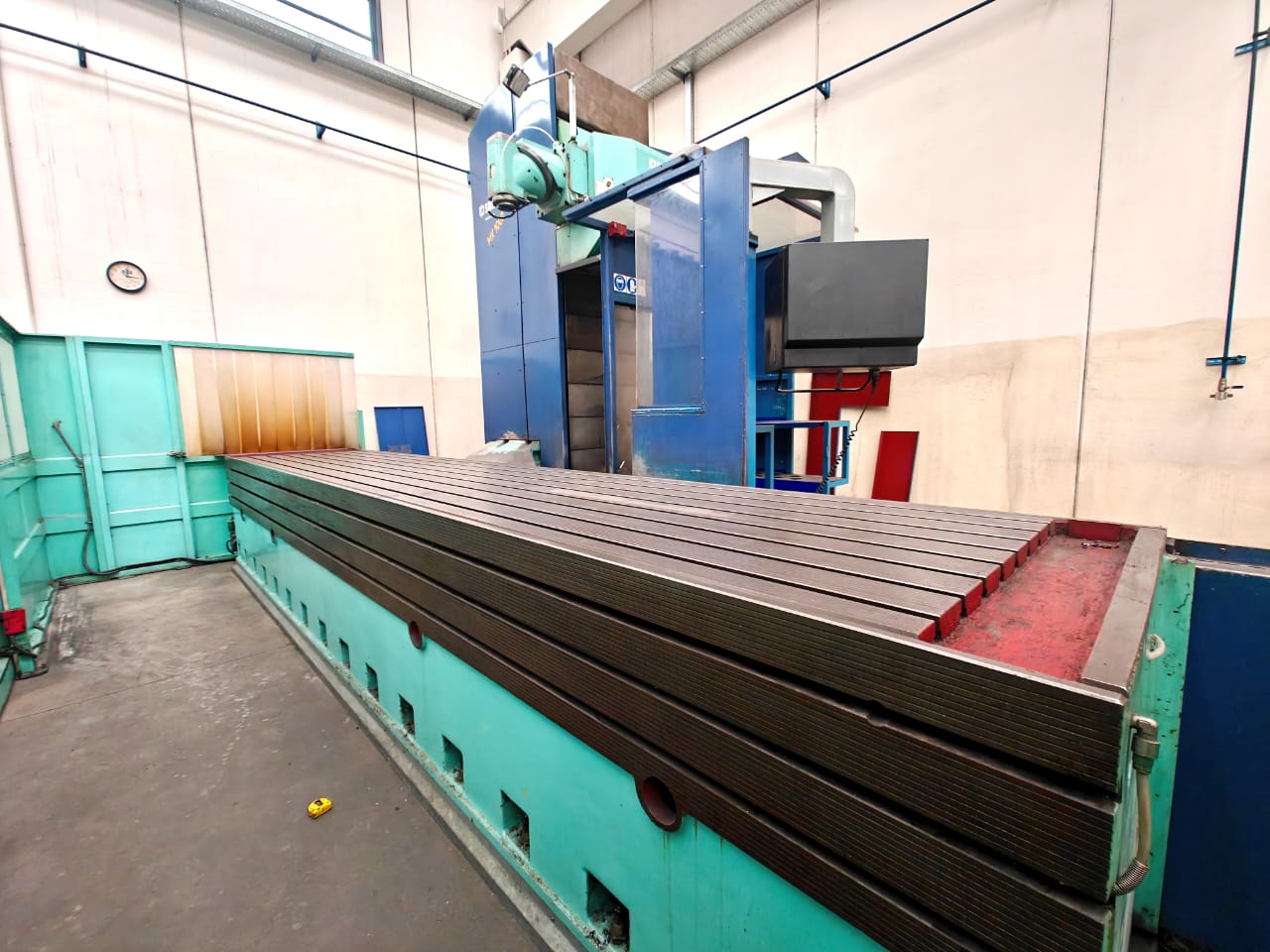 Used SACHMAN MX1000 CNC BED MILLING MACHINE