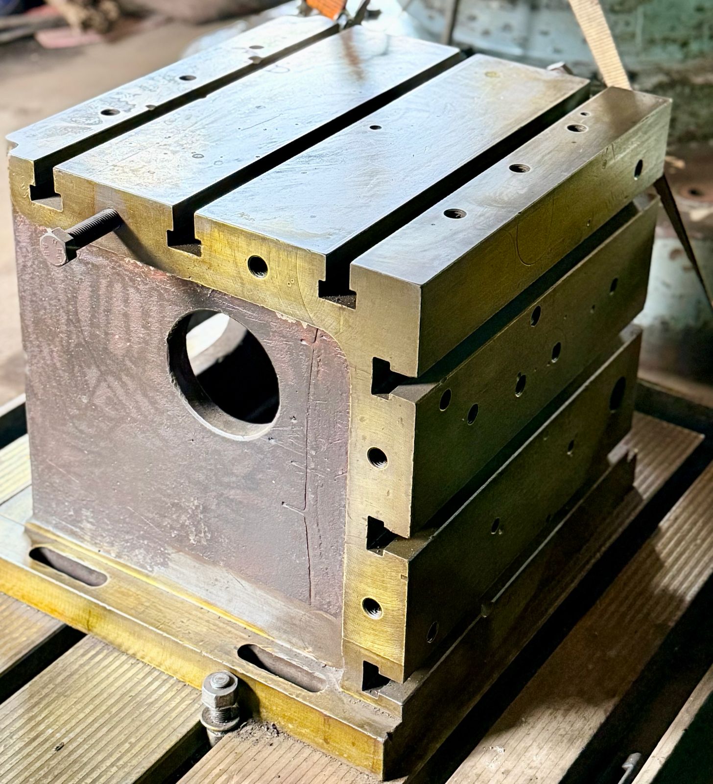 Used Csepel HFR50 Radial Drilling Machine