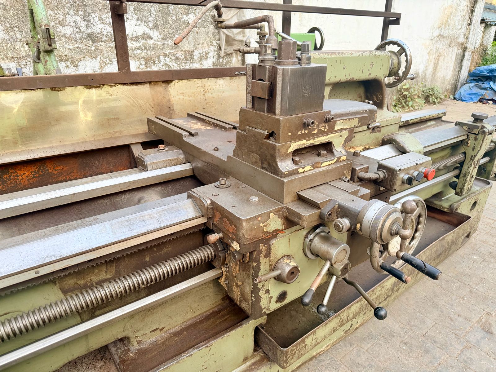 Used Tovagliere 3000 mm Lathe Machine