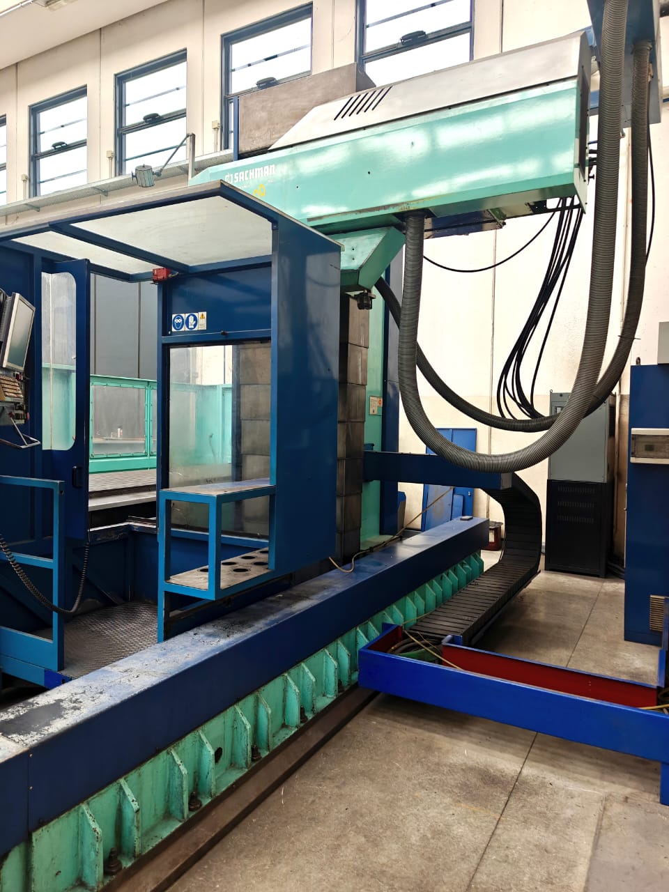 Used SACHMAN MX1000 CNC BED MILLING MACHINE