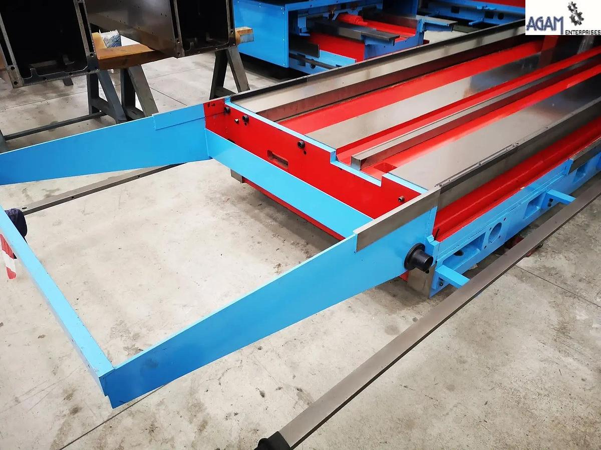 Refurbished PAMA AC 125 CNC Floor Type Boring Machine (5 Axis)