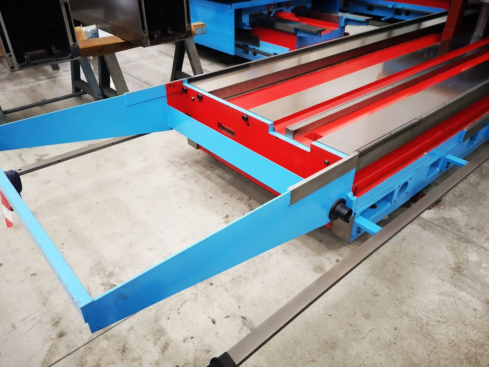 Refurbished PAMA AC 125 CNC Floor Type Boring Machine (5 Axis)