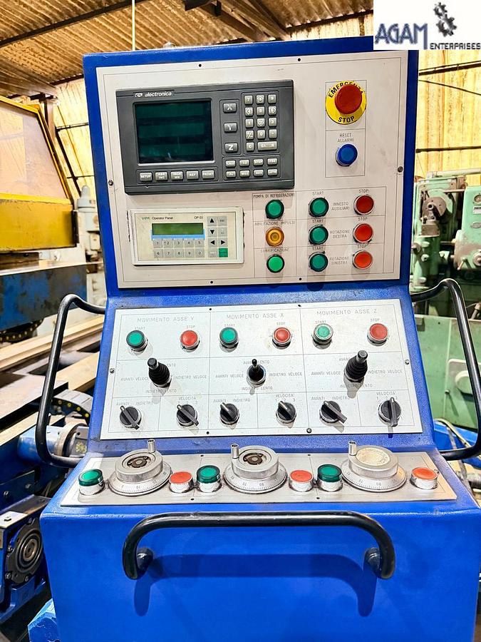 Used GIANA GFP 14 Lathe Machine