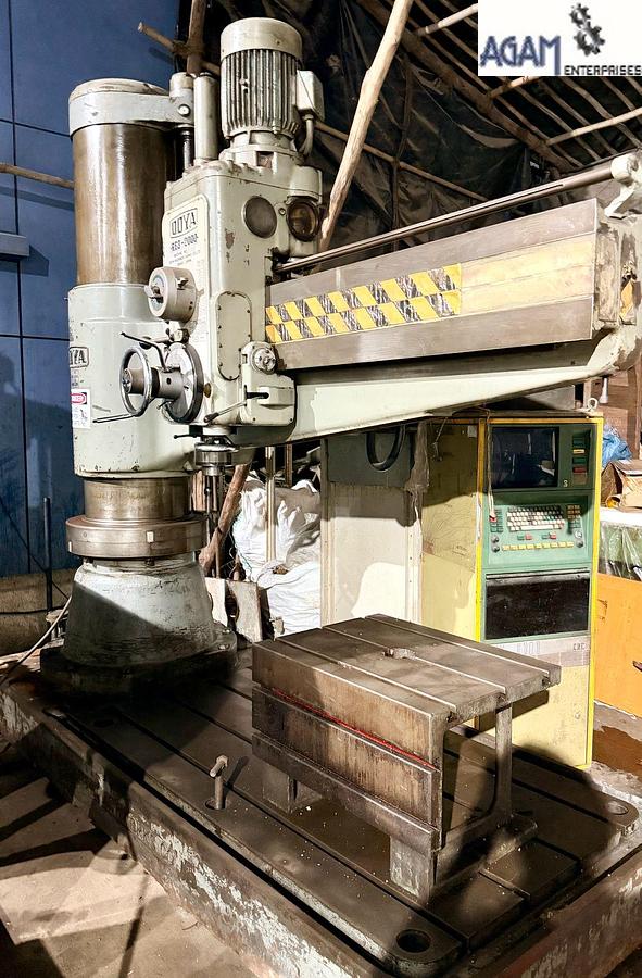 Used Ooya RE3-2000 Radial Arm Drill