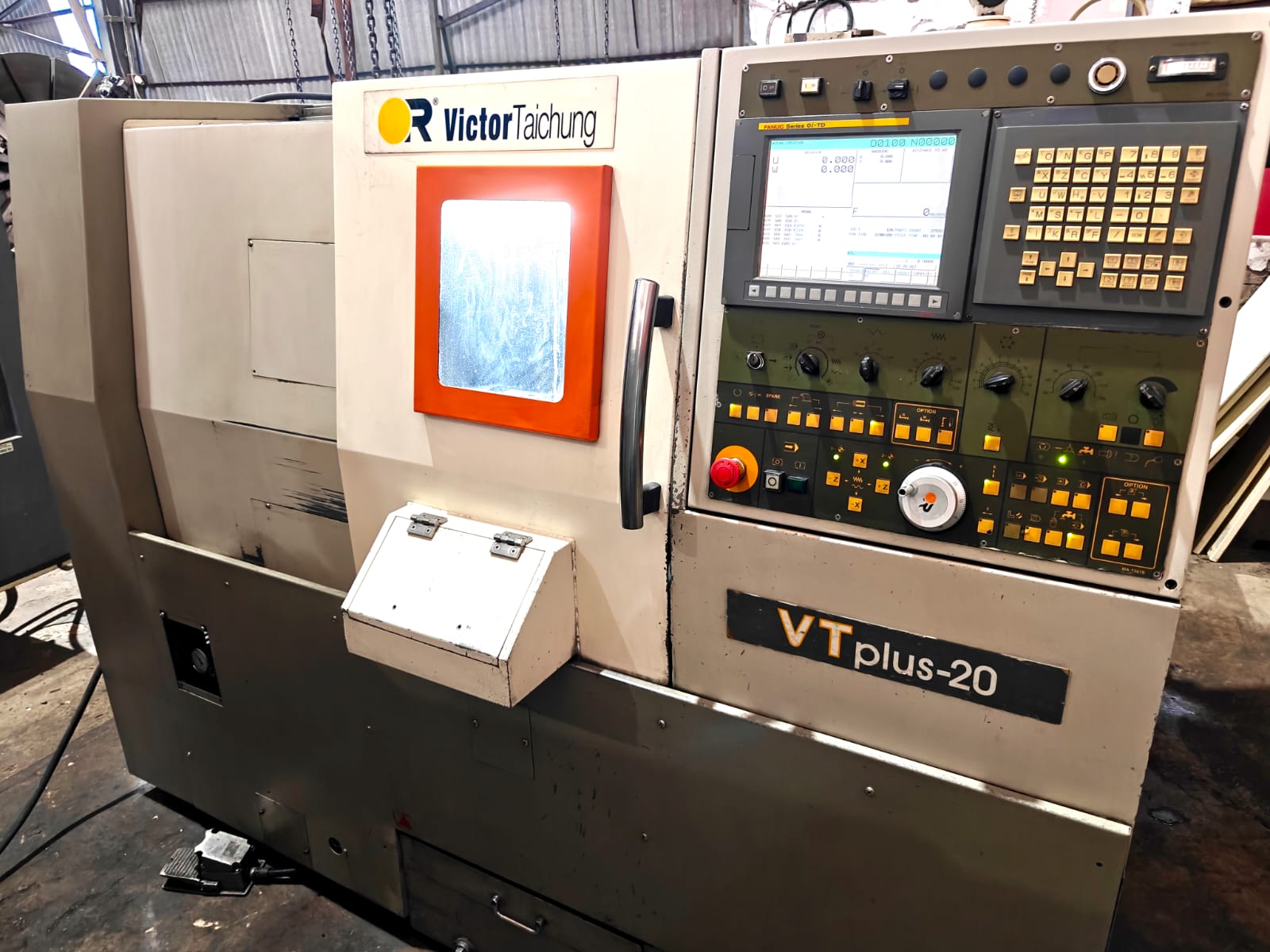 Used Victor VT-Plus 20 CNC Turning Center