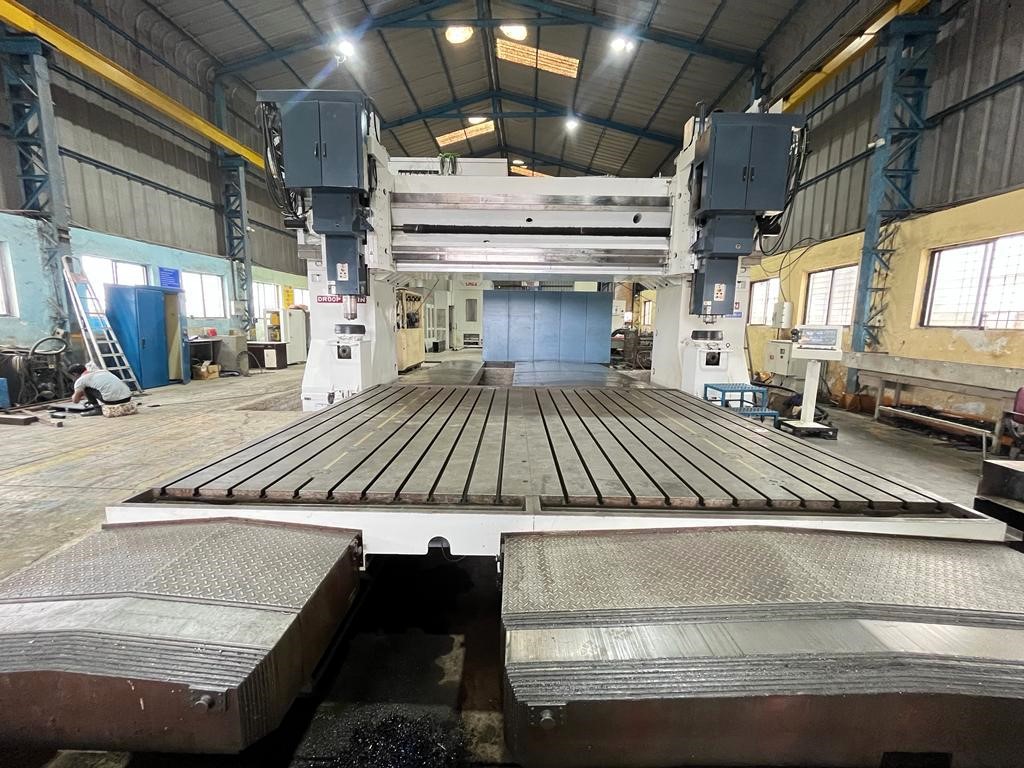 Used Droop & Rein Double Column Machining Center