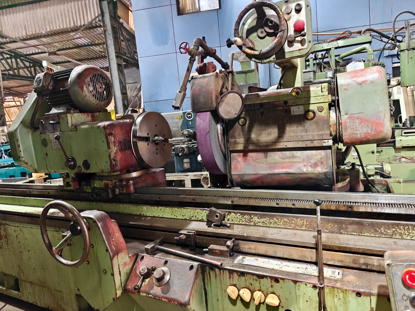 Used TOS BUT 63 / 4000 Cylindrical Grinding Machine
