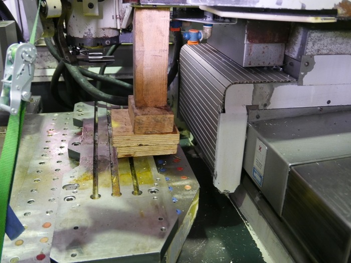 Gebraucht CNC Bearbeitungszentrum Chiron FZ 18 W