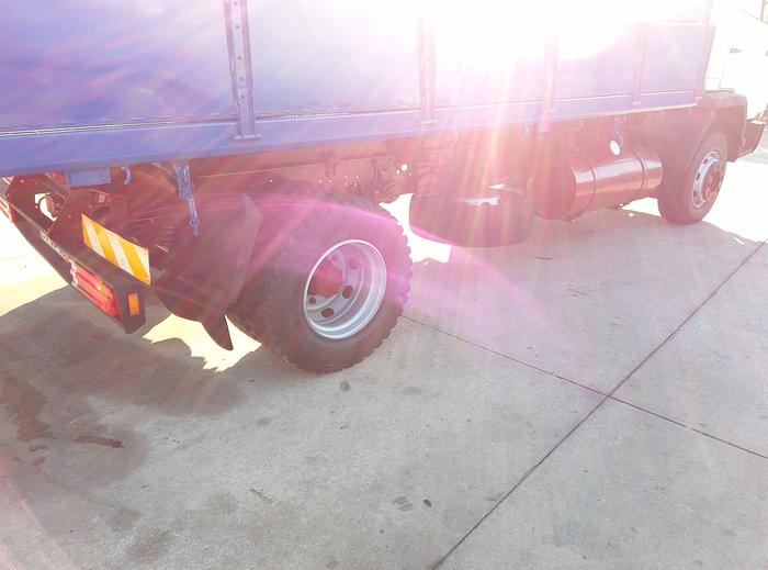 Usado 1987 MERCEDES-BENZ 1320 Intercooler tipper