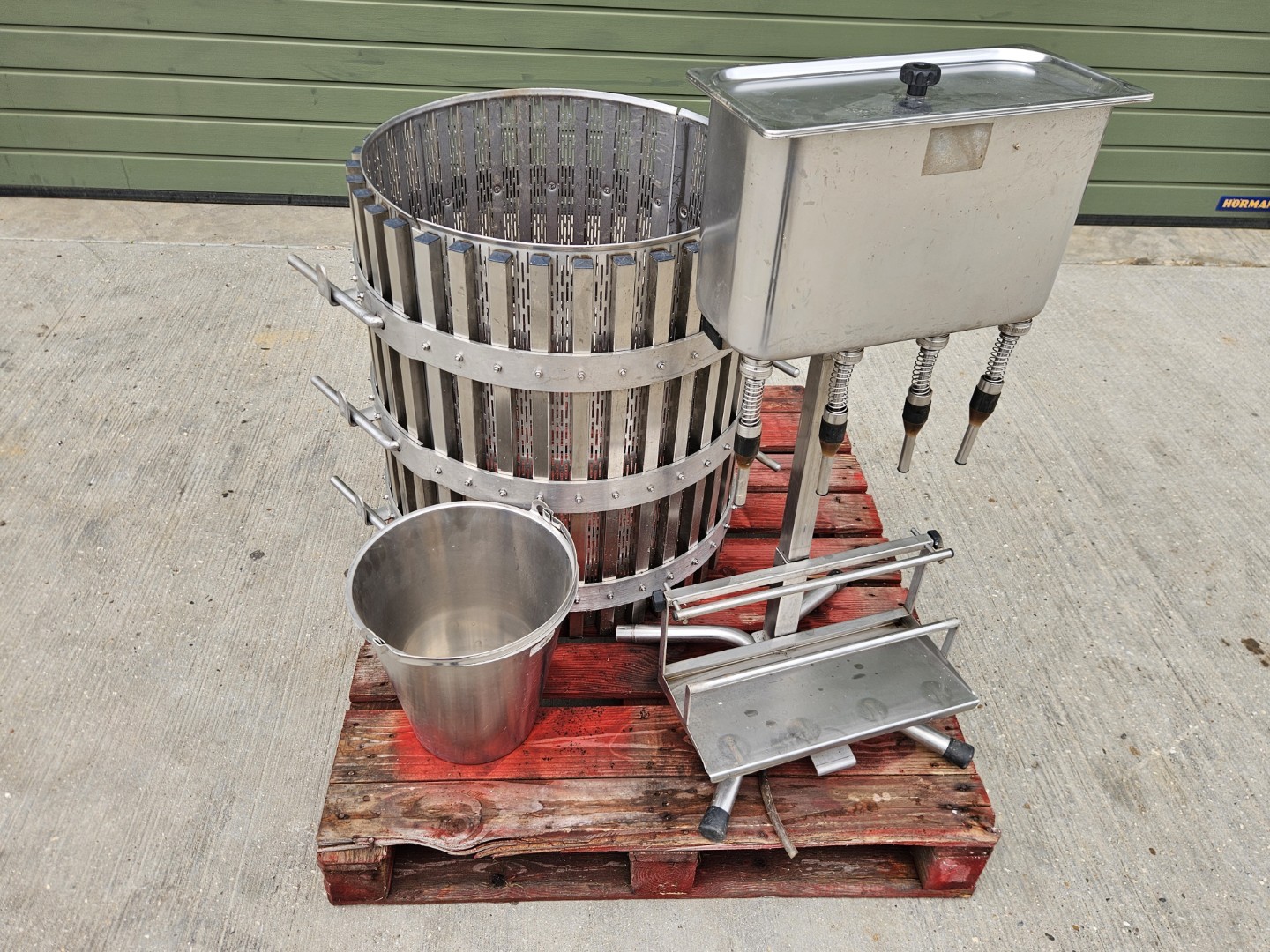 Used Cider/Juicing Bottling Equipment