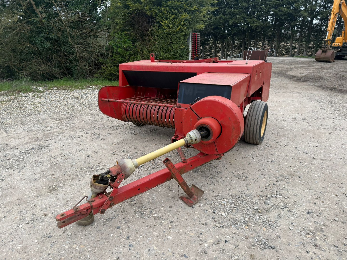 Used Massey Ferguson 124 Conventional Baler