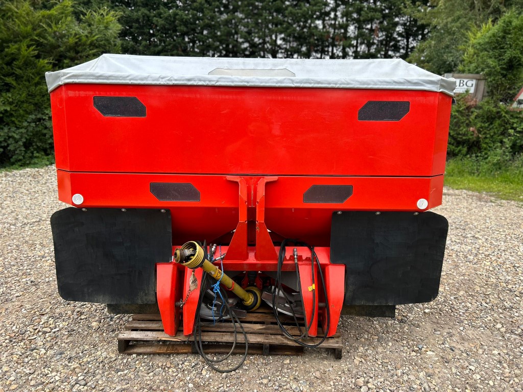 Used Kuhn Axis 30.1 Fertiliser Spreader