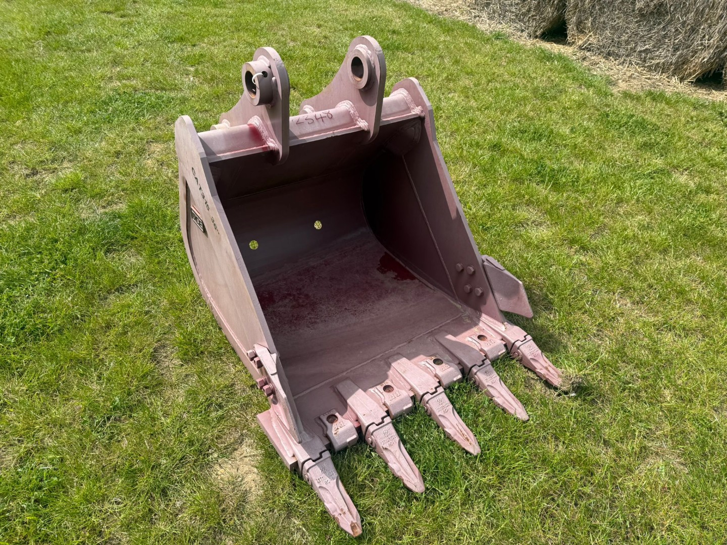 Used DCE CAT315 Excavator Bucket
