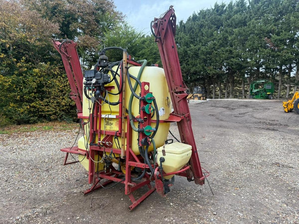 Used Hardi Master Sprayer