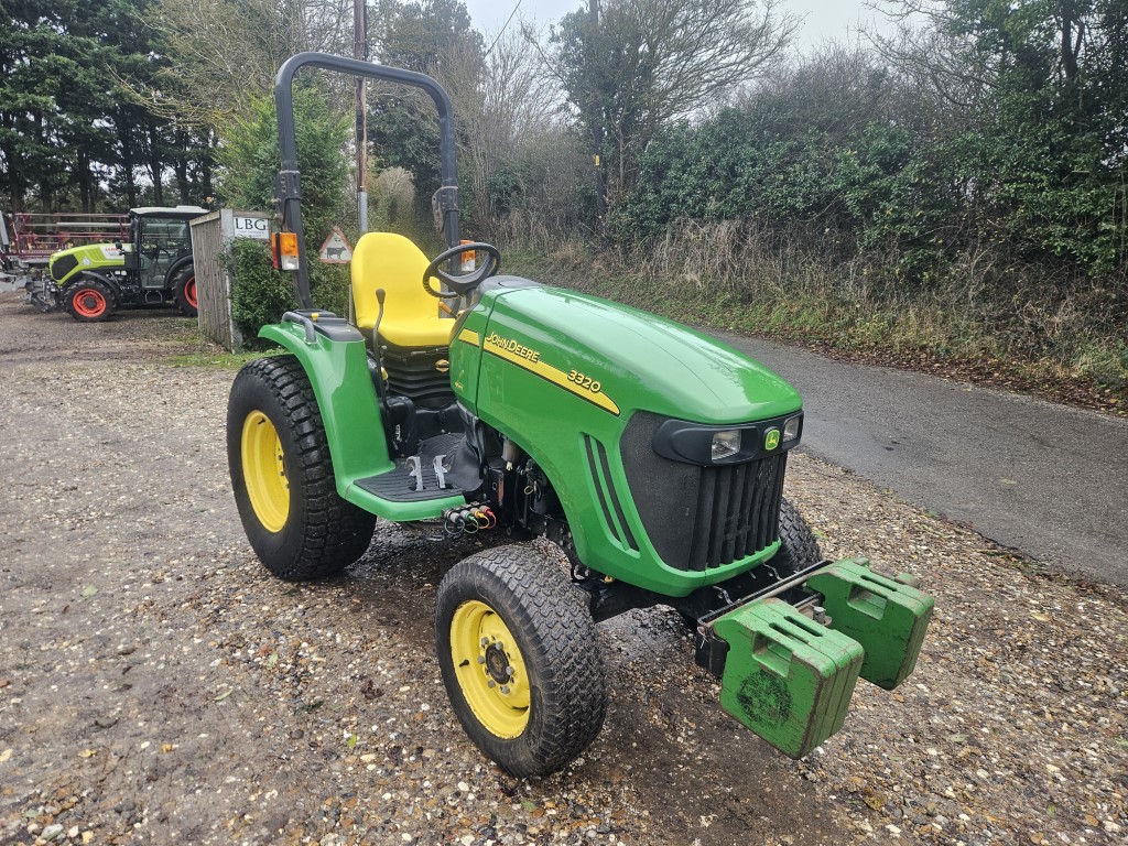 Used John Deere 3320 4wd Compact Tractor