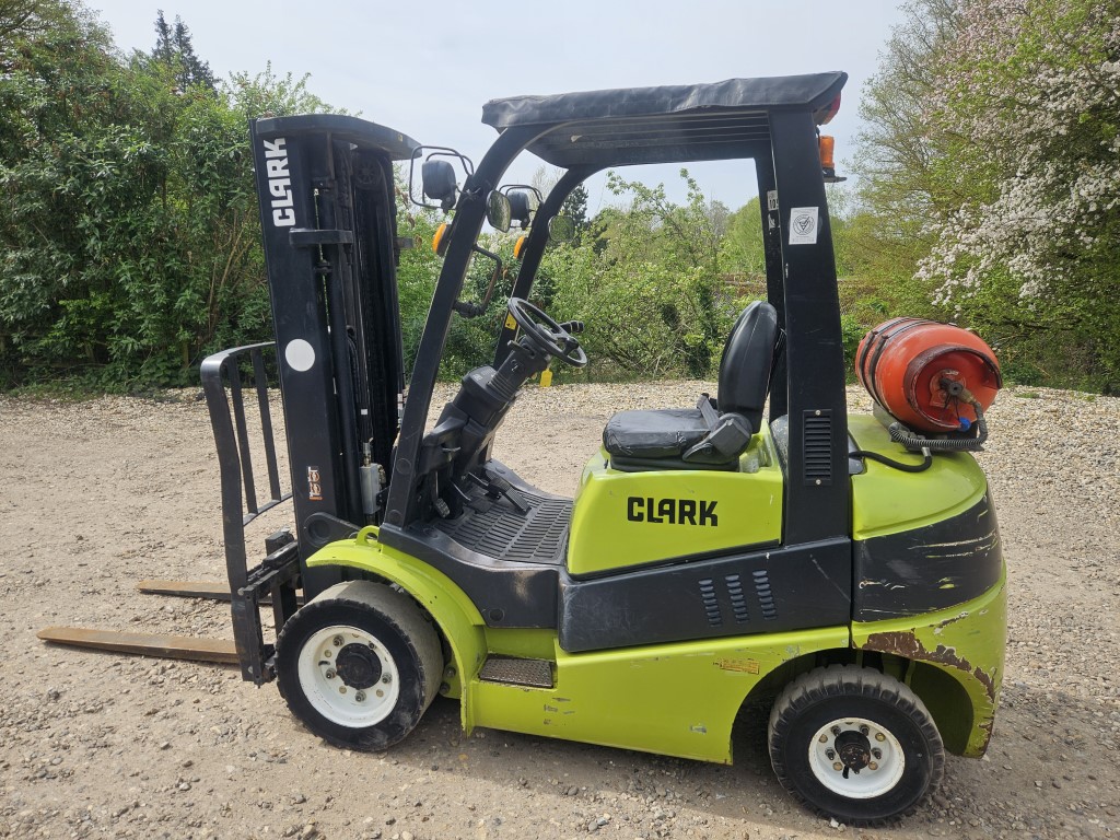 Used Clark C25L Gas/LPG Forklift