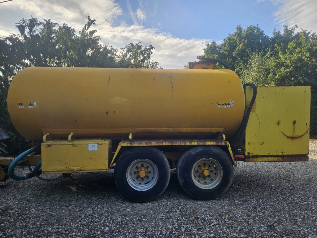 Used Gull Water Bowser