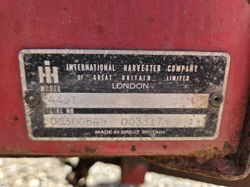 Used International 440T Conventional Baler