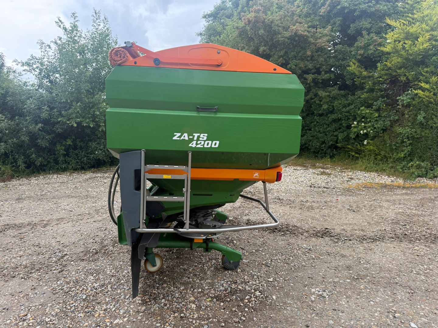 Used Amazone ZA-TS 4200 Profis Hydro Fertiliser Spreader
