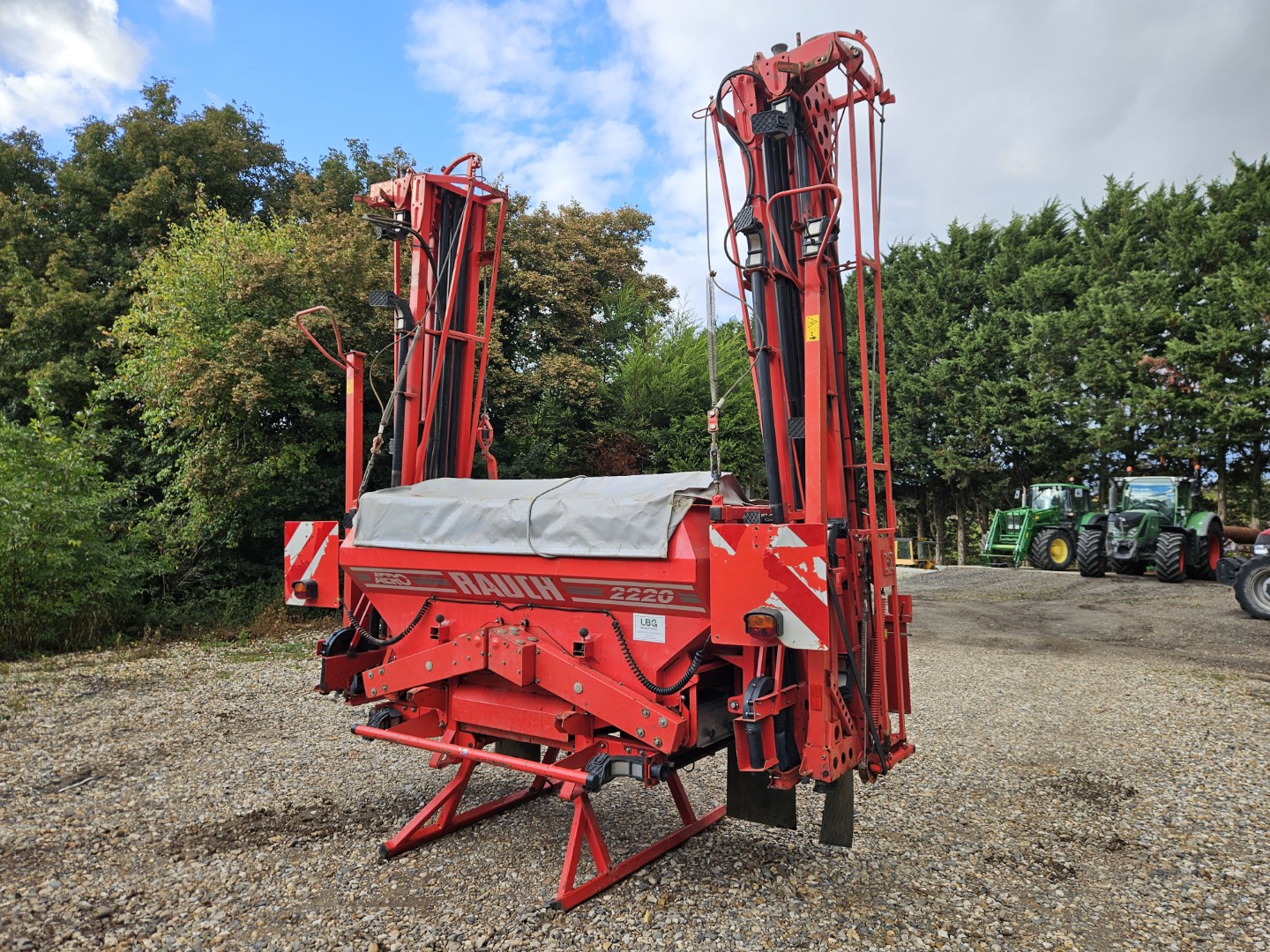 Used Rauch Aero 2220 Pneumatic Spreader