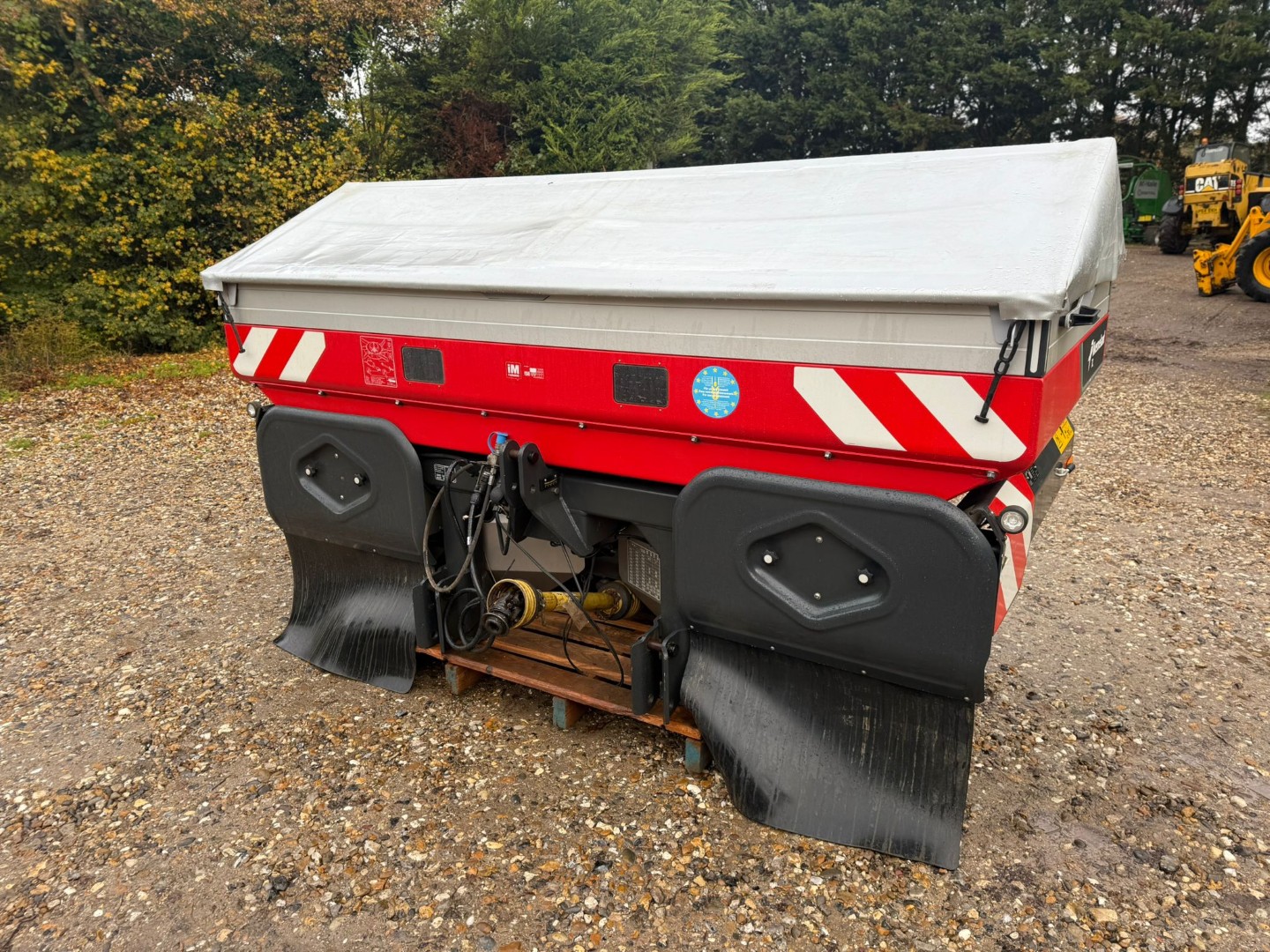 Used Kverneland Exacta-TL Fertiliser Spreader